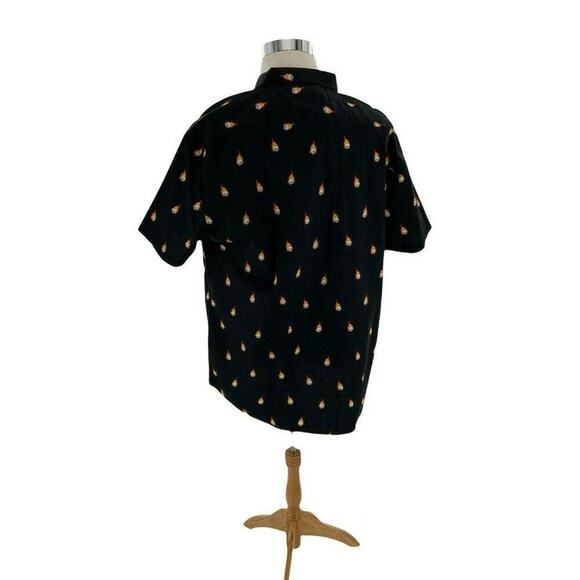 Molokai Surf Co Shirt Men L Short Sleeve Chest Pocket Fireball Flaming Skull NWT - Picture 6 of 9